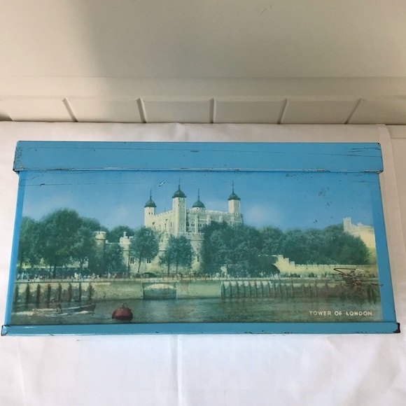 🇬🇧Vintage British 1960’s Scenes of London Metal Tin Box - Picture 3 of 9